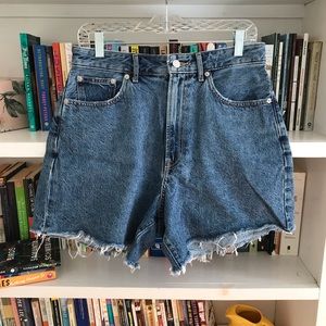 Everlane The A-Line Denim Short in Medium Indigo